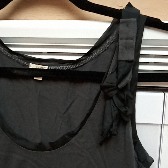 J.Crew ruffle tank top sleeve - Picture 2 of 4